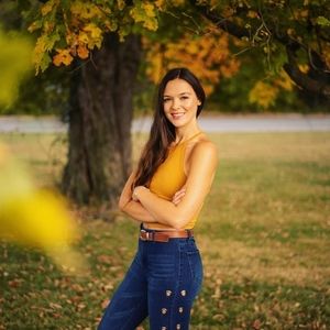 Meet your Posher, Jenna